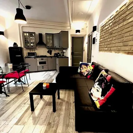 Modern Near The Vatican 罗马