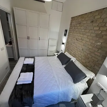 Апартаменты Modern Near The Vatican